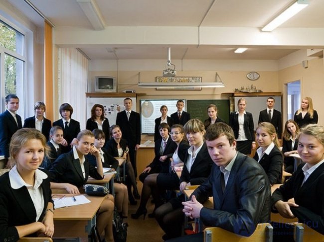   Portrait of world school students  education in different countries 