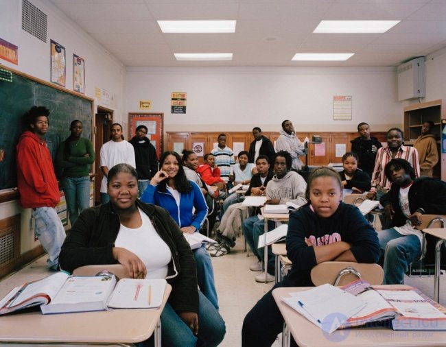   Portrait of world school students  education in different countries 