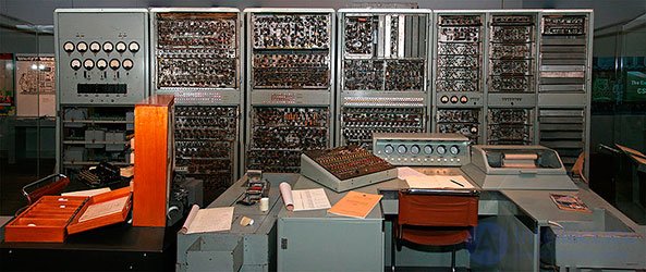 40s of the 20th century in the history of computer science