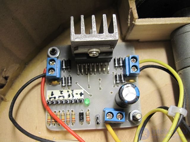 Tasks for the Robot. Feedback. Sensors. Travelling Around a Room in Robotics, the Robot Vacuum Cleaner