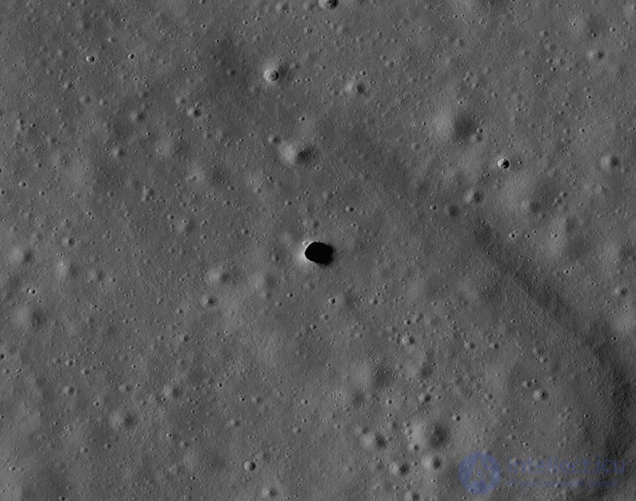 A Caving Robot for Earth, the Moon and Mars