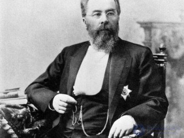 The Life and Work of Outstanding Scientists: A Typical Portrait of a Scholar