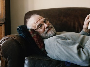 The Life and Work of Outstanding Scientists: A Typical Portrait of a Scholar