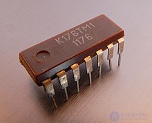 CMOS (complementary metal-oxide-semiconductor) technology for manufacturing microchips and transistors