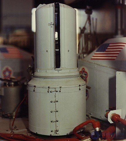 The Telephotometer as a Single-Pixel Camera