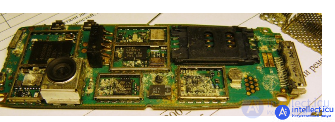 The influence of external factors on the reliability of electronic equipment and components - heat, cold, moisture, radiation, the degradation of semiconductors