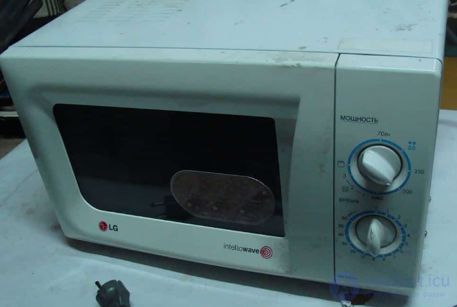 Microwave Oven Repair: Algorithm and Example of Fault Finding