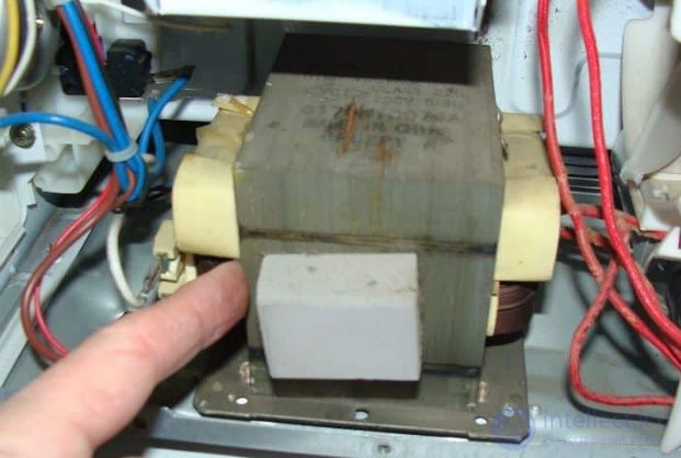 Microwave Oven Repair: Algorithm and Example of Fault Finding